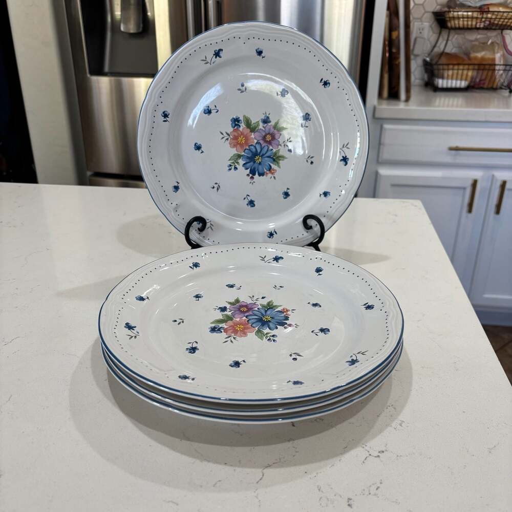 Newcor Provincial Bouquet 6003 Stoneware Dinner Plates, Set of 4